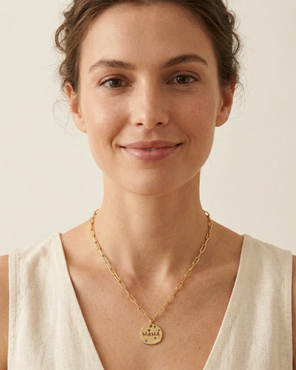 Collar de Eslabones con Medallón Mamá
