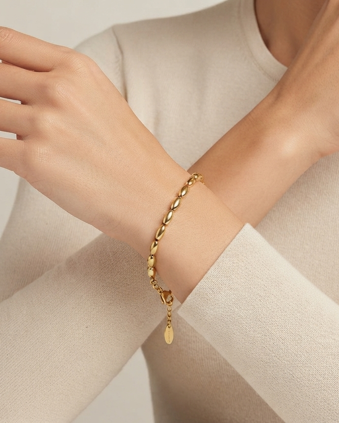 Pulsera Trenzada en Tono Dorado