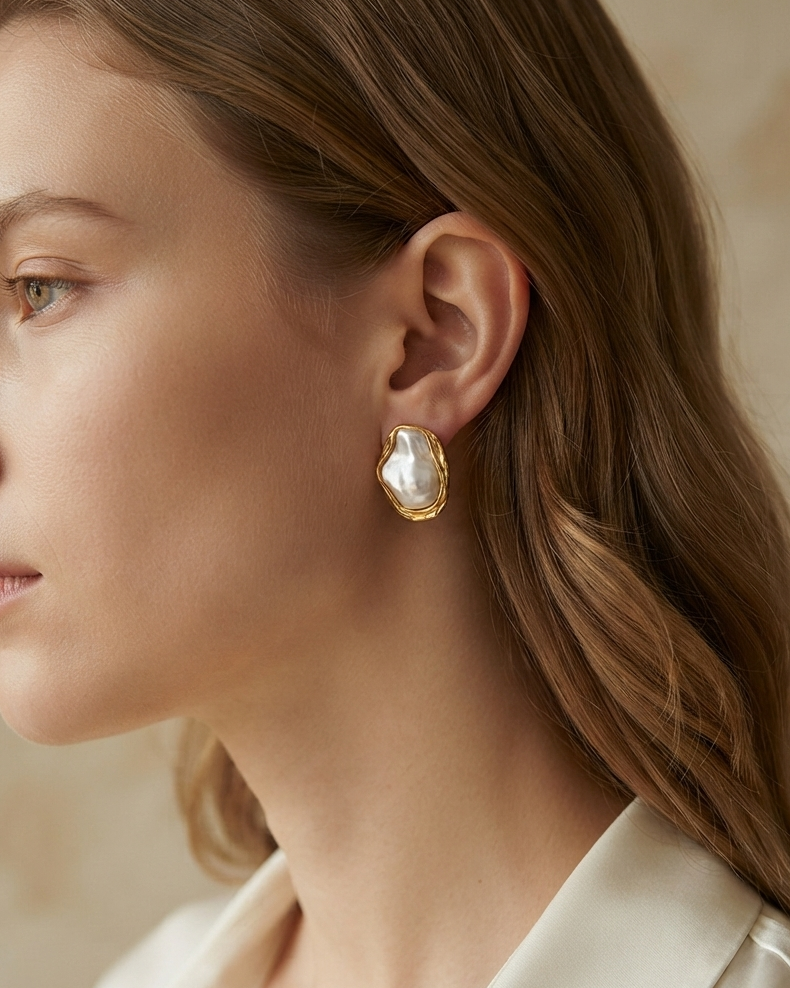 Aretes Perla Marco Dorado
