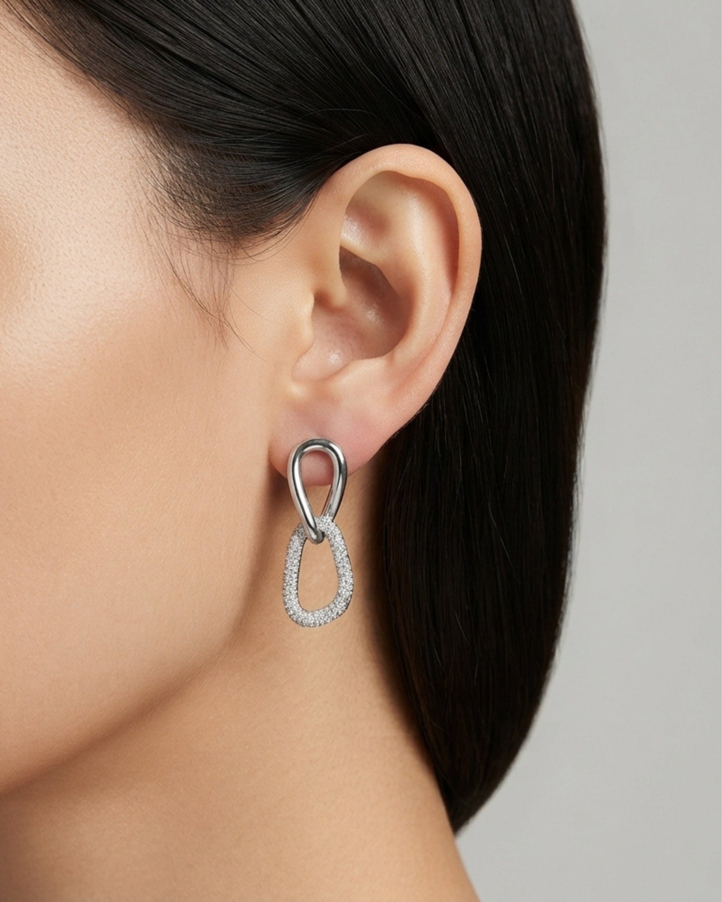 Aretes Eslabón Orgánico y Pavé
