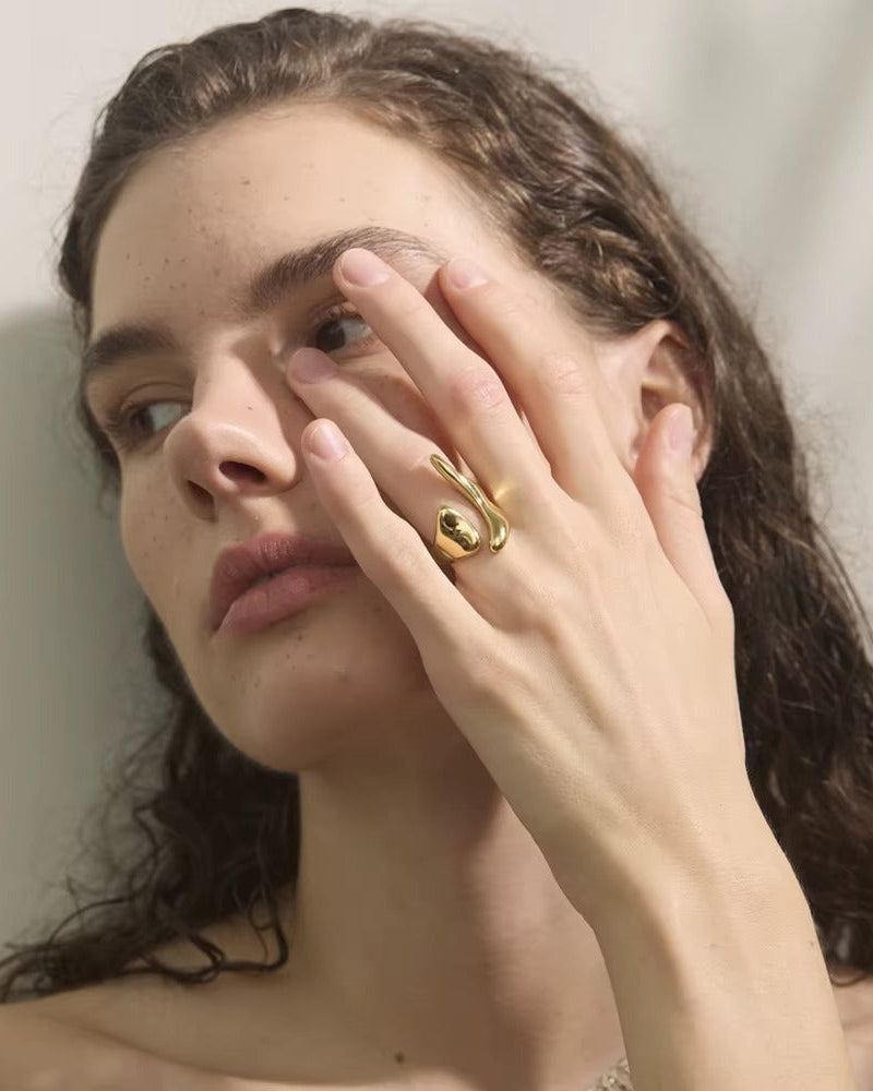 Anillo Forma Líquida