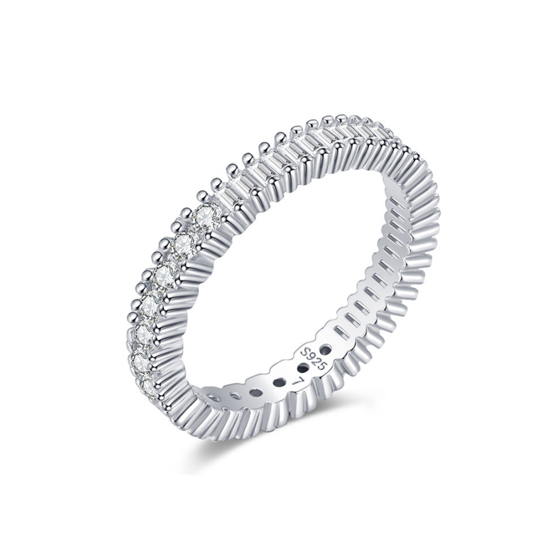 Gabriela Delicate Ring