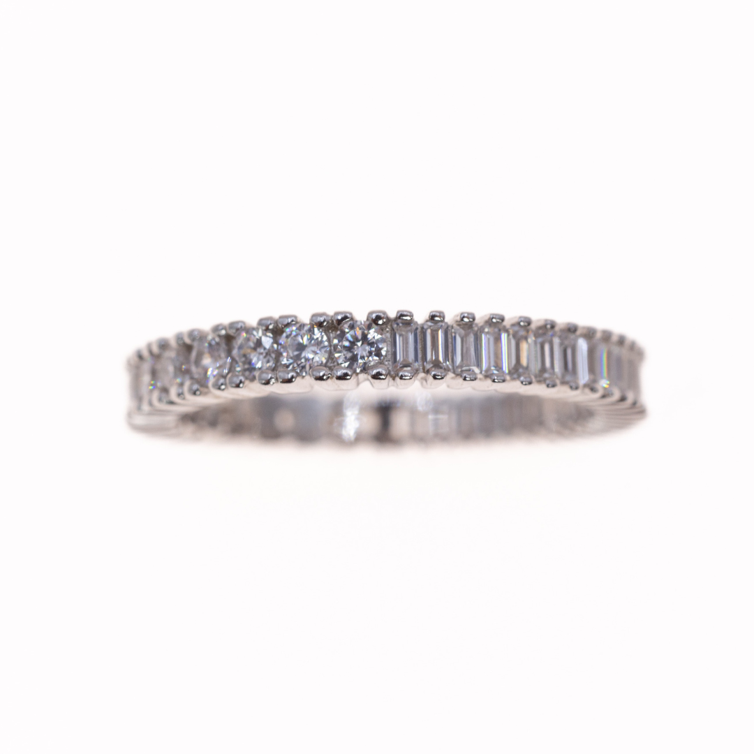 Gabriela Delicate Ring