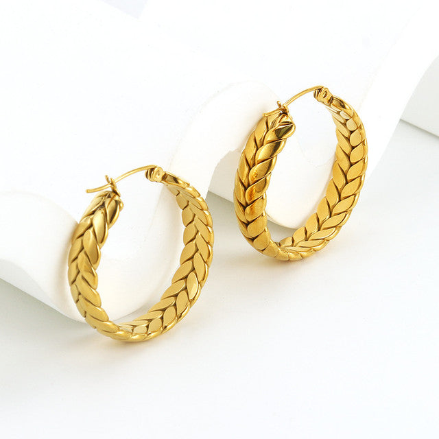 Almira Golden Hoops
