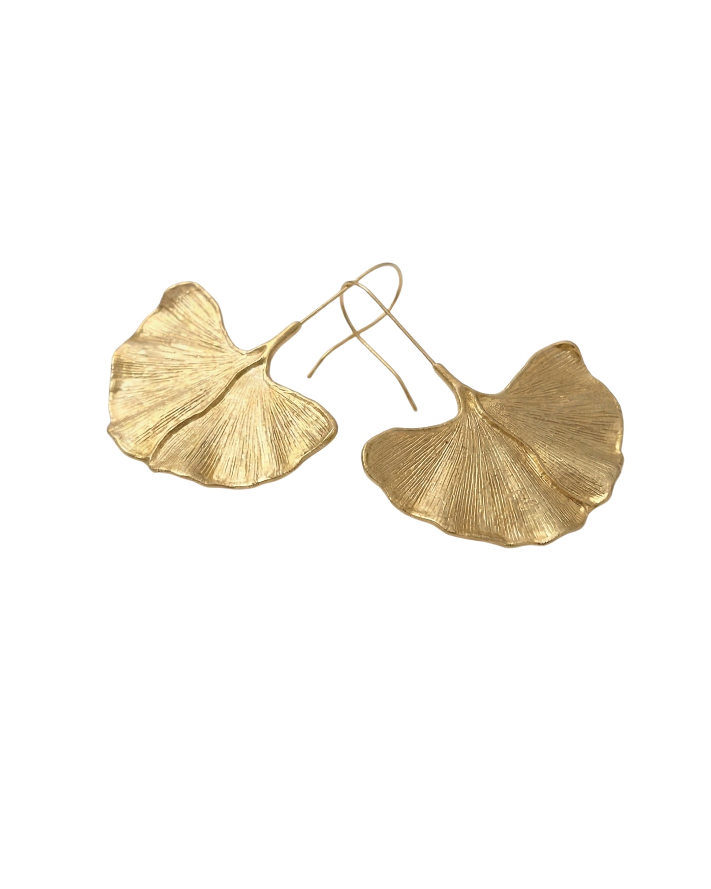 Aretes con hoja colgante