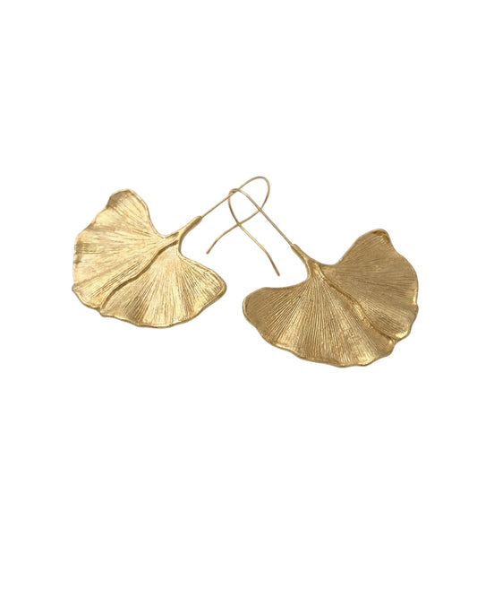 Aretes con hoja colgante