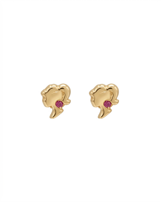 Arete tipo broquel silueta Barbie con cristal rosa en oro 10k
