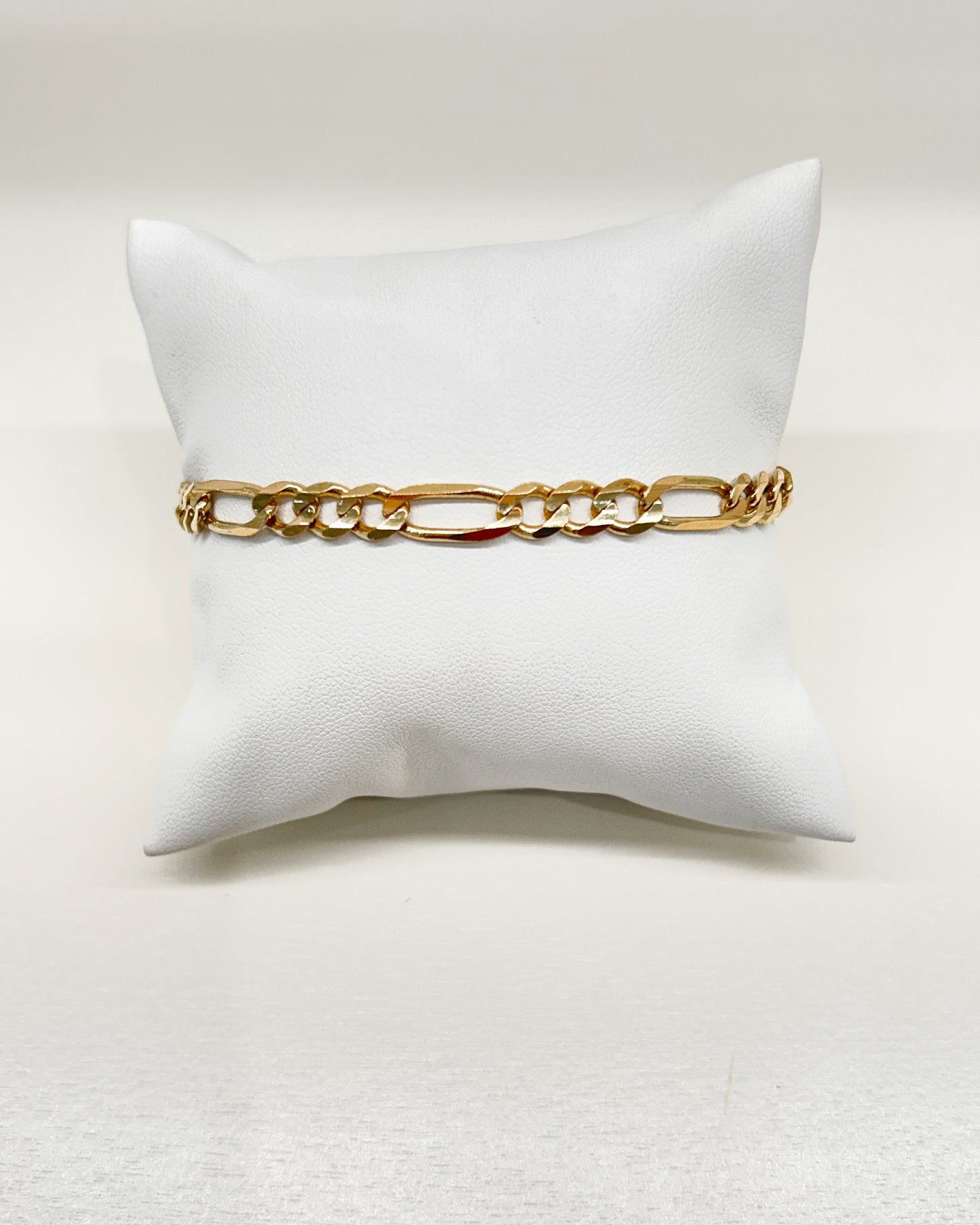 Pulsera de eslabón Figaro sólido en oro 10K