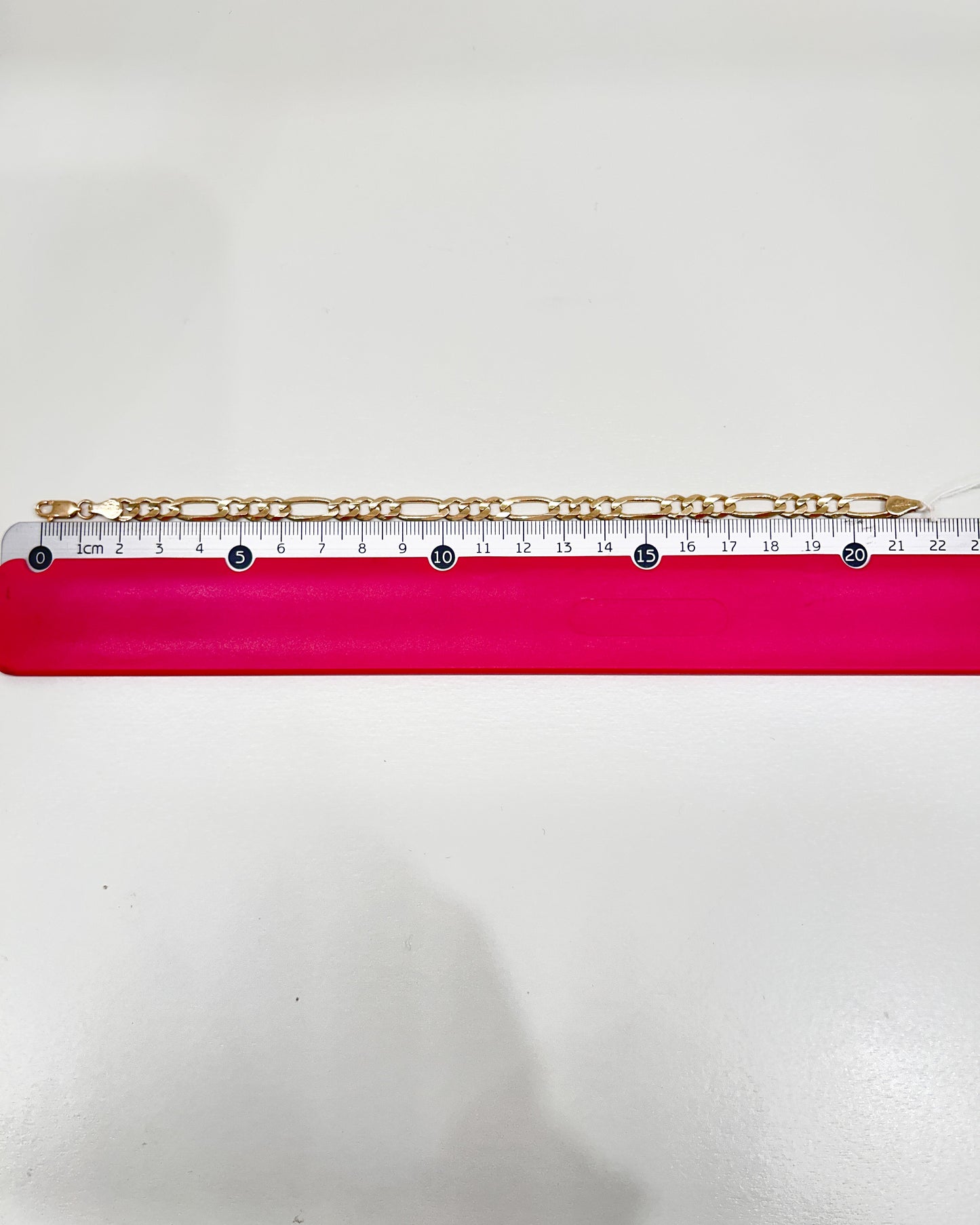 Pulsera de eslabón Figaro sólido en oro 10K