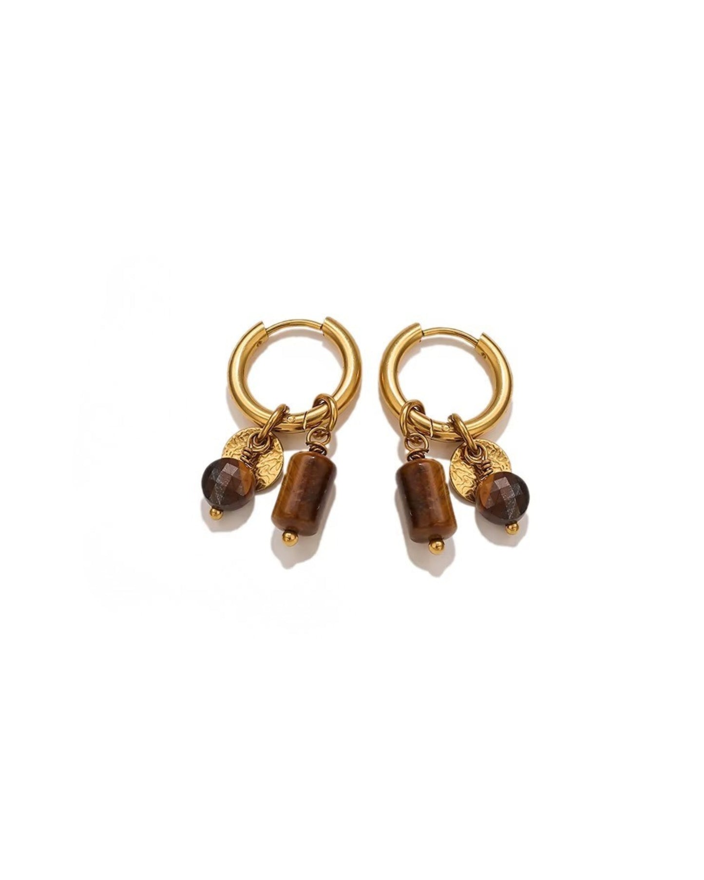 Aretes dorados estilo arracada con colgantes cafes
