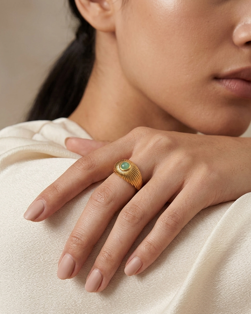 Esmeria Ring
