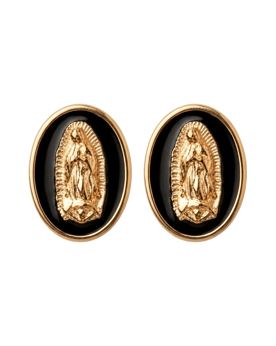 Arete tipo broquel de la Virgen de Guadalupe con deposito de color negro en oro 10k