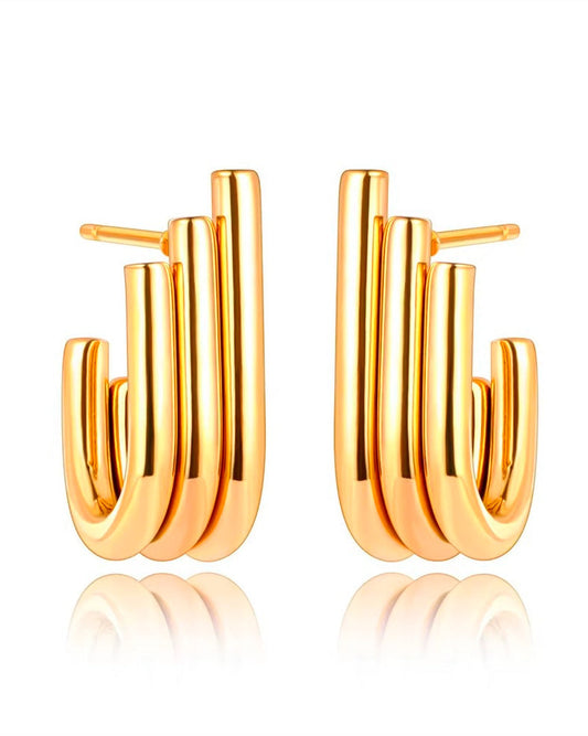 Aretes dorados de triple línea con diseño asimétrico