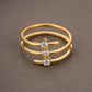 Anillo de triple banda abierta con hilera de cristales
