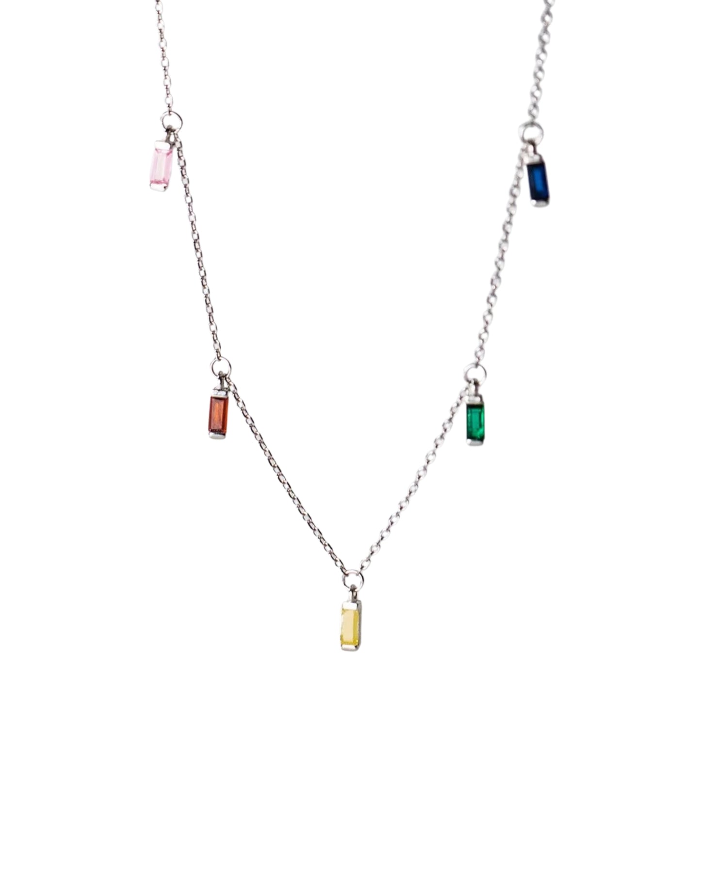 Collar con circonias de colores color plateado