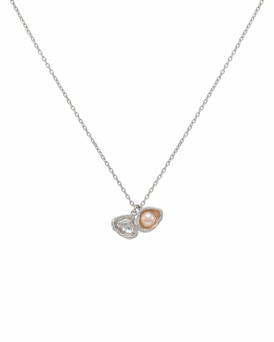 Collar de conchita de mar con perla