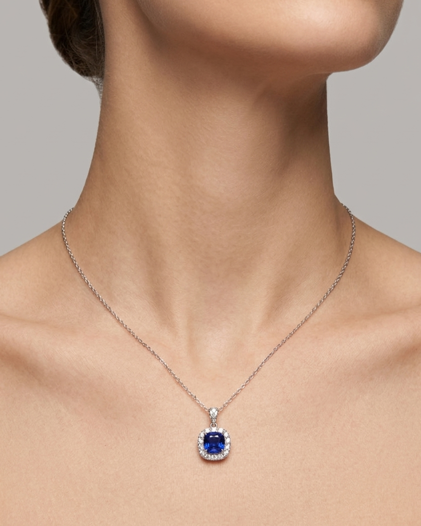 Collar de halo con cristal azul