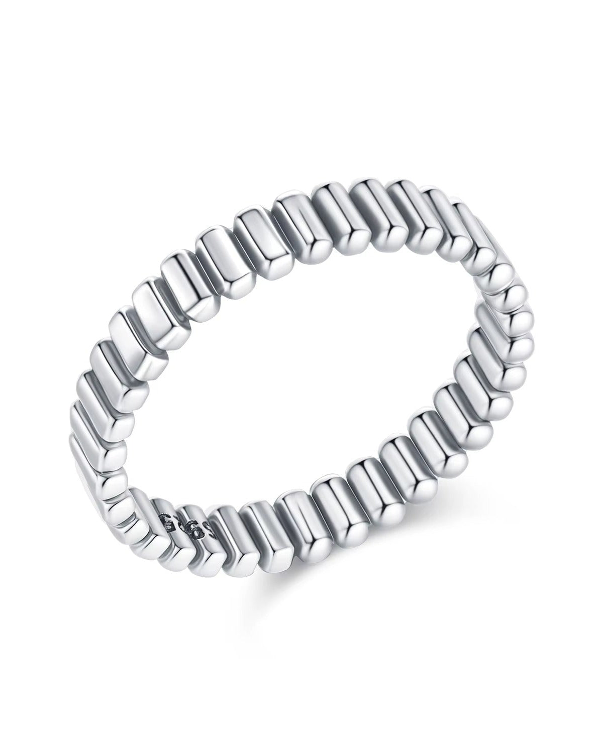 Anillo Texturizado Estilo Líneas