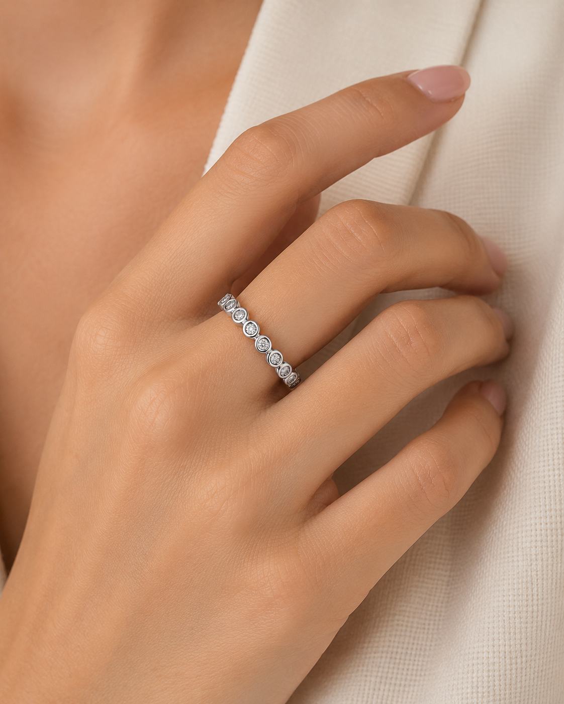 Anillo de Circonias Estilo Burbuja