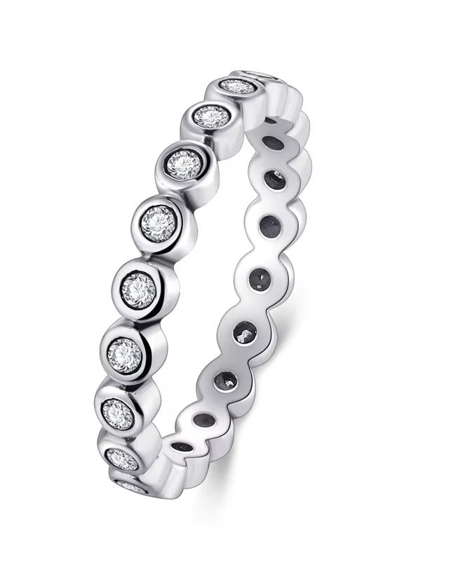 Anillo de Circonias Estilo Burbuja