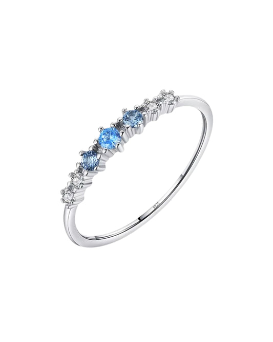 Anillo Delicado con Circonias Transparentes y Azules