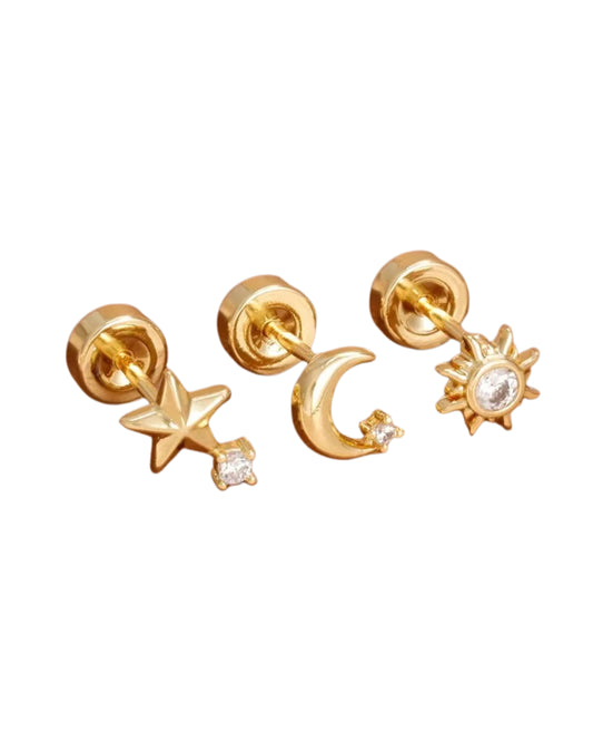 Studs dorados con forma de estrellas y luna