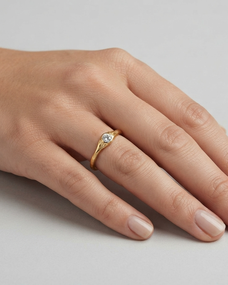 Anillo Solitario Orgánico