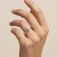 Anillo Fluido Solitario