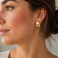 Aretes rectangulares con acabado tipo espejo