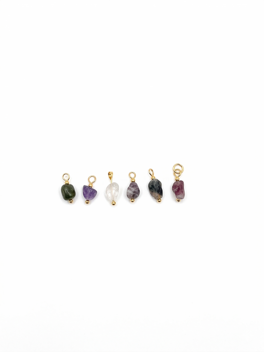 Colección "Gemas del Alma": Dijes de piedras con detalles en dorado