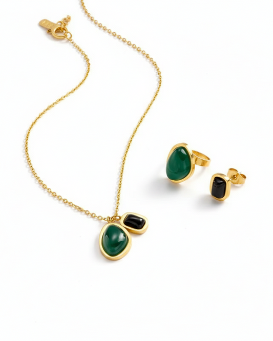Juego de collar y aretes con piedras en color verde
