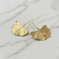 Aretes con hoja colgante