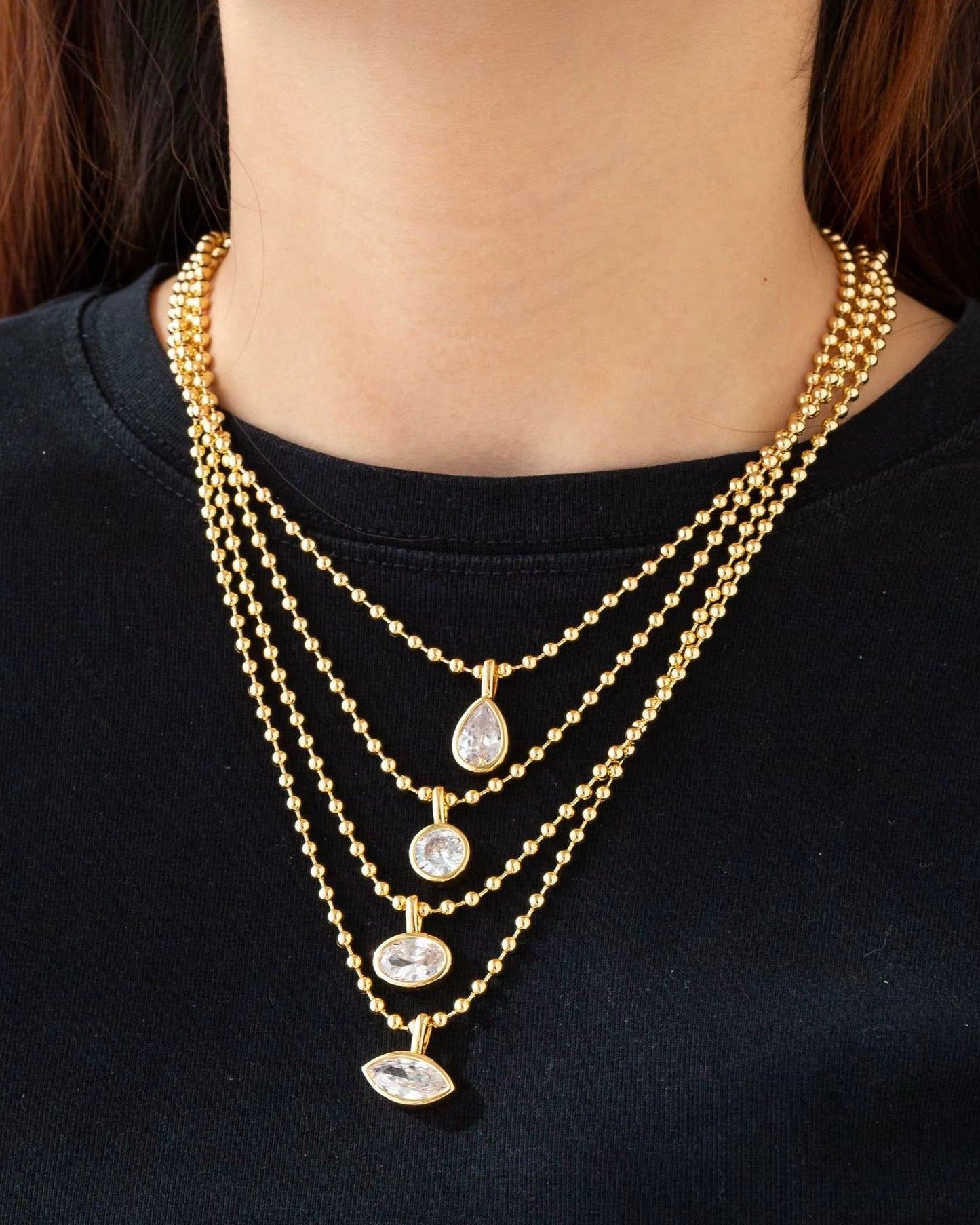 Collar Esferas Doradas