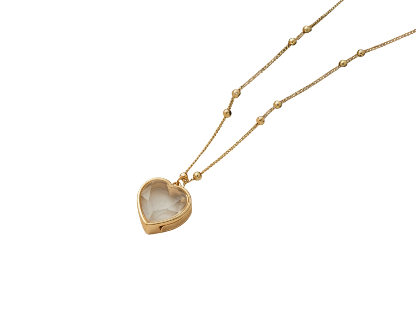 Collar de corazón, chapa de oro.