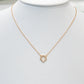 Collar dorado con trébol de cristales