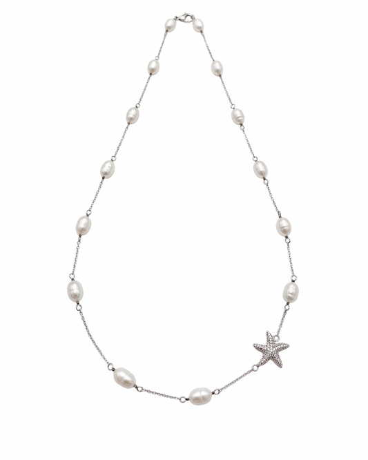 Collar de estaciones con perlas barrocas y estrella de mar