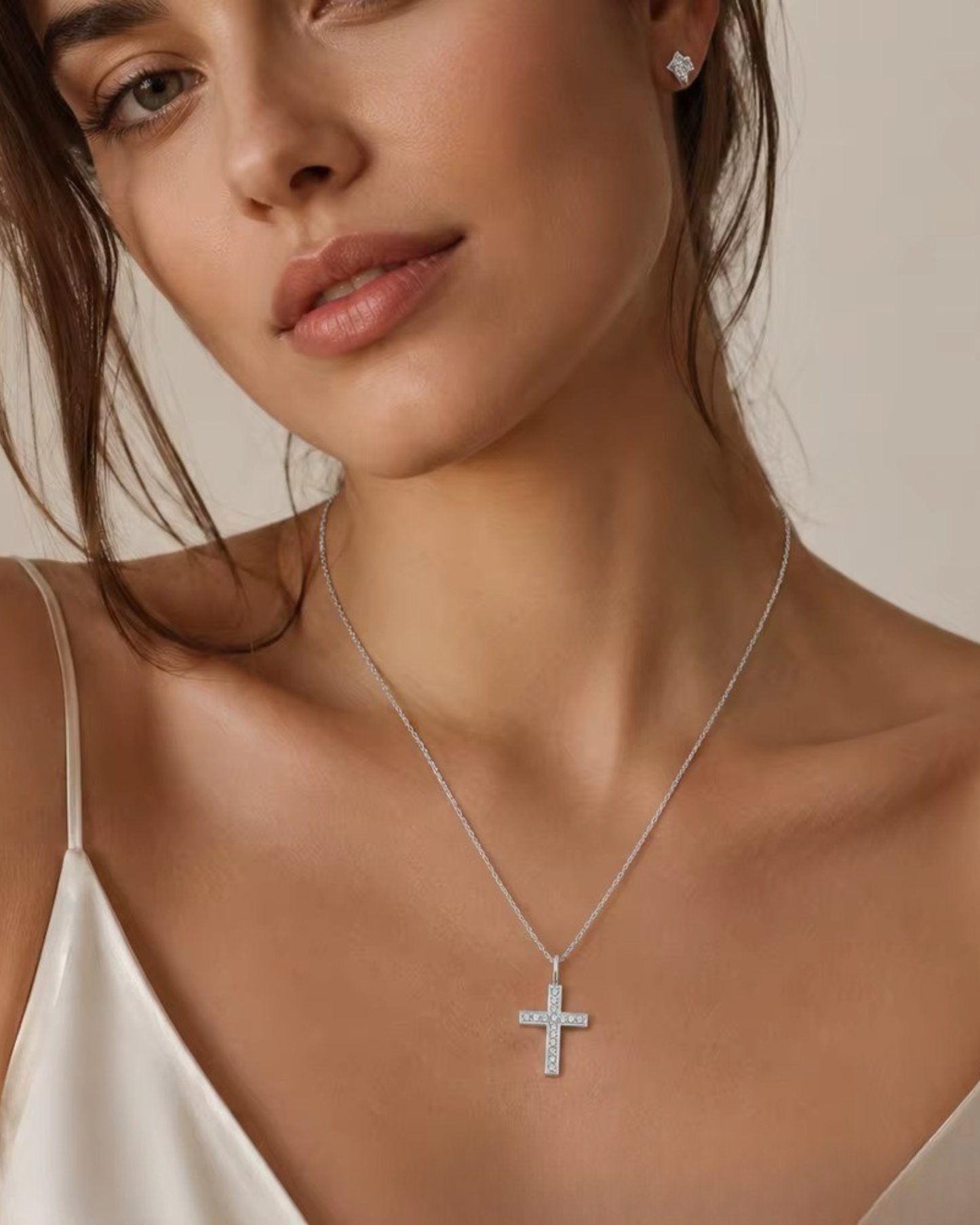 Dije de Cruz Pavé con Circonias