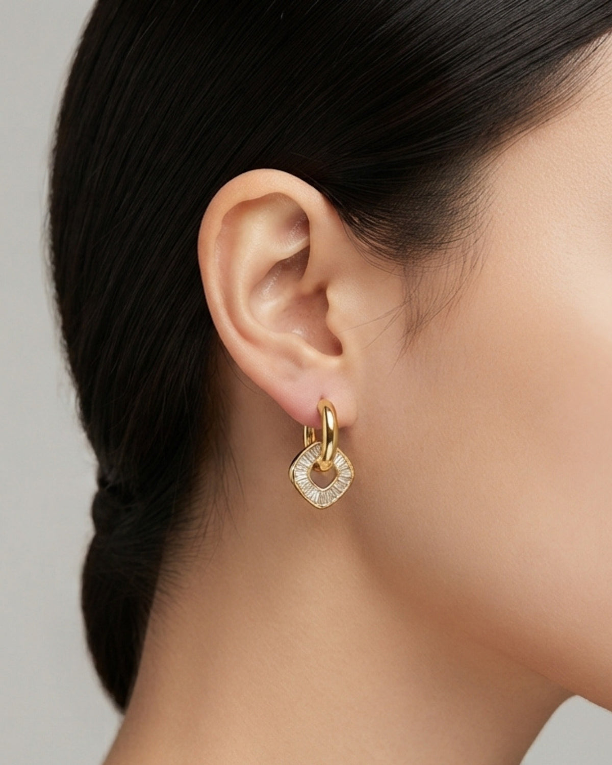 Aretes Luna de Circonias