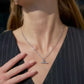 Collar Plateado de Eslabones Finos con Charm de Barra