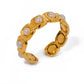 Anillo Ajustable de Eslabones Cuadrados y Perlas
