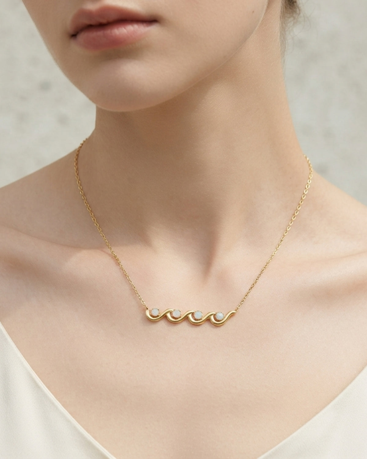 Collar Olas Circonias