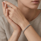 Pulsera de malla flexible con textura de microcubos