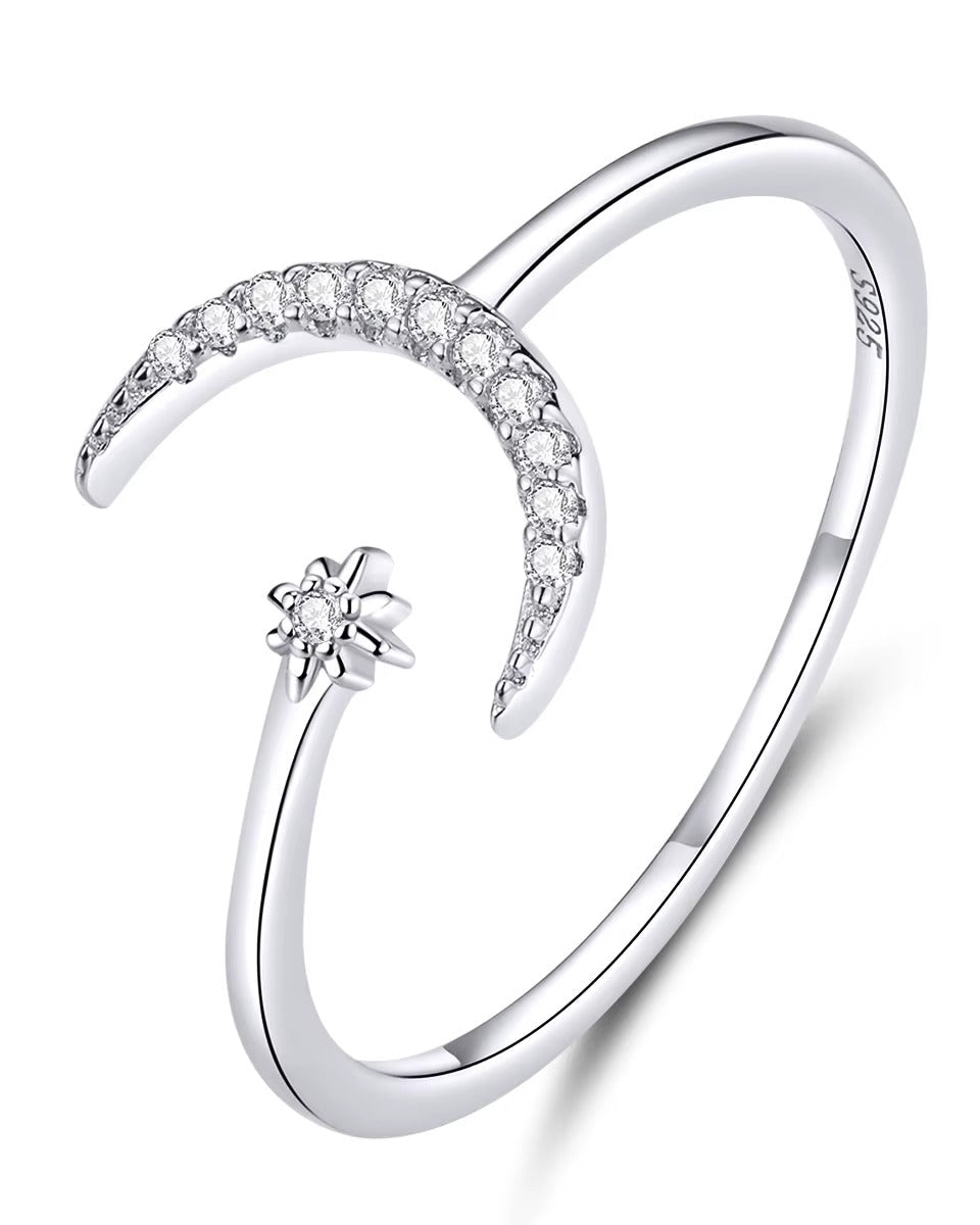 Anillo Abierto de Luna y Estrella con Circonias