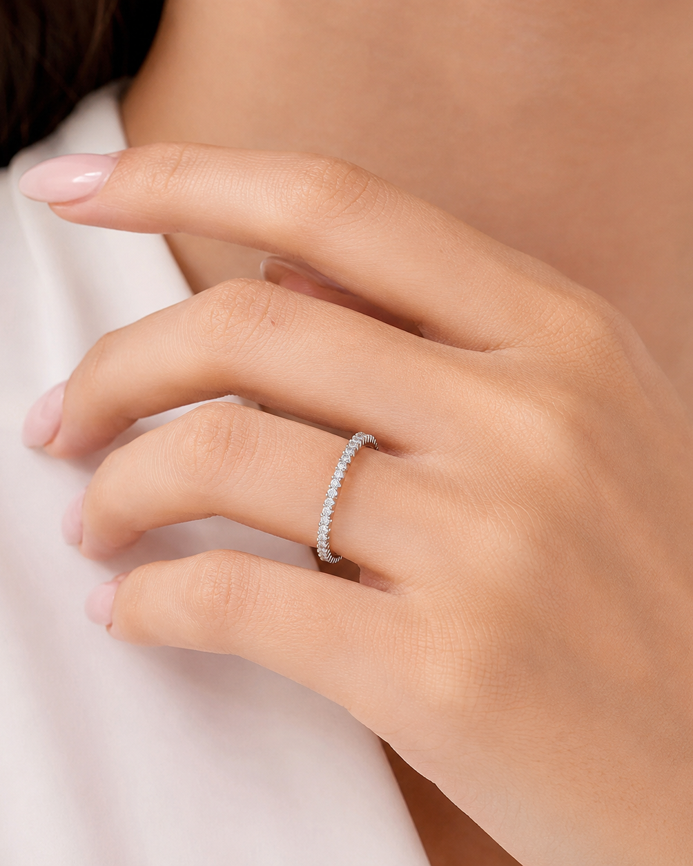 Anillo de Circonias Eternas