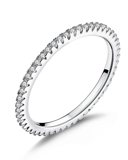 Anillo de Circonias Eternas