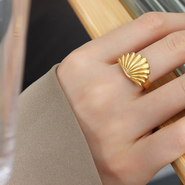 Marina Shell Ring