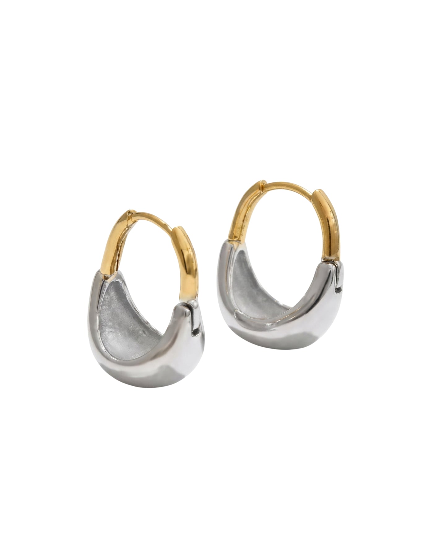 Aretes Huggie Bicolor Esculturales