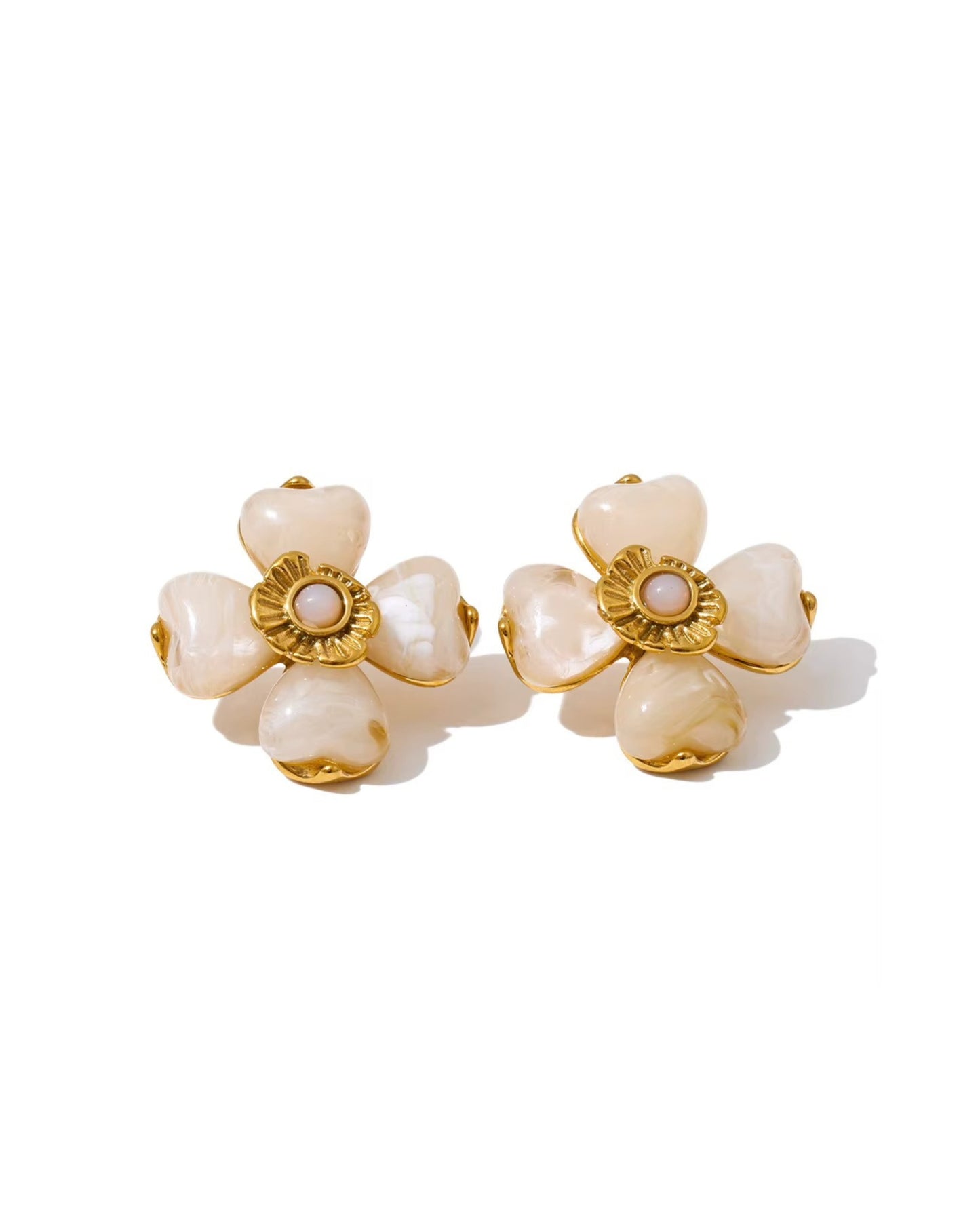 Aretes Flor Nacarada
