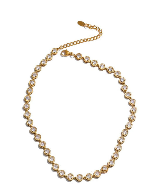 Collar dorado con zirconias