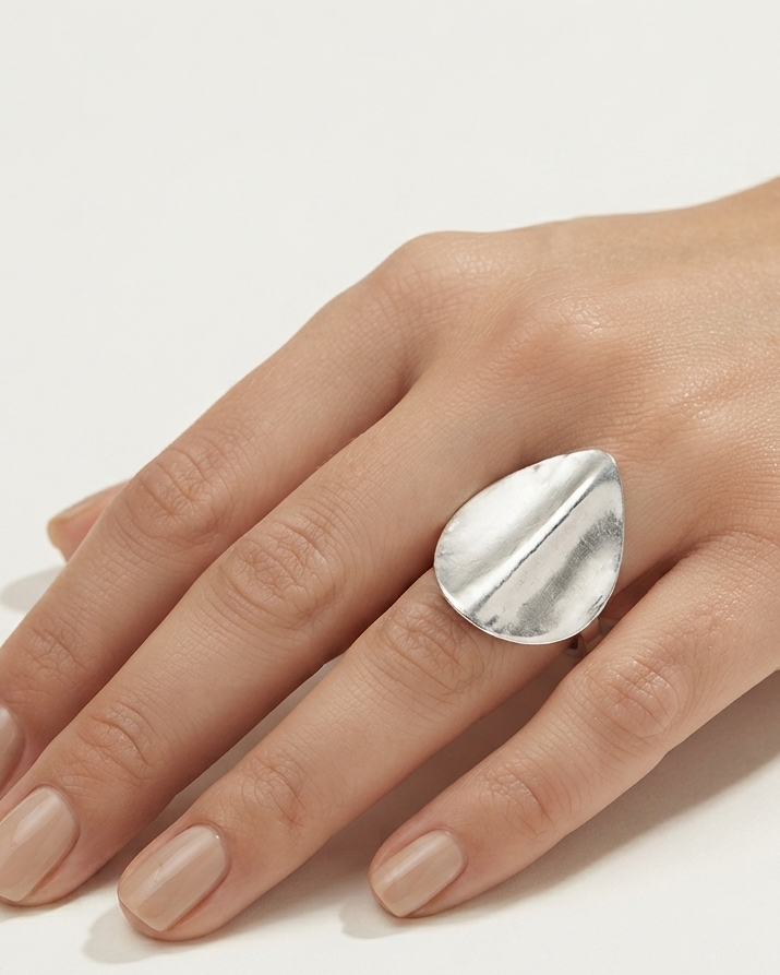 Anillo Hoja Plateada
